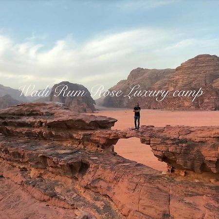 Wadi Rum Rose Luxury Camp Exterior photo